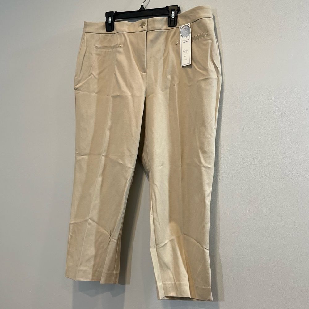 Classic Fit Tummy Slimming Capri - Picture 5 of 12